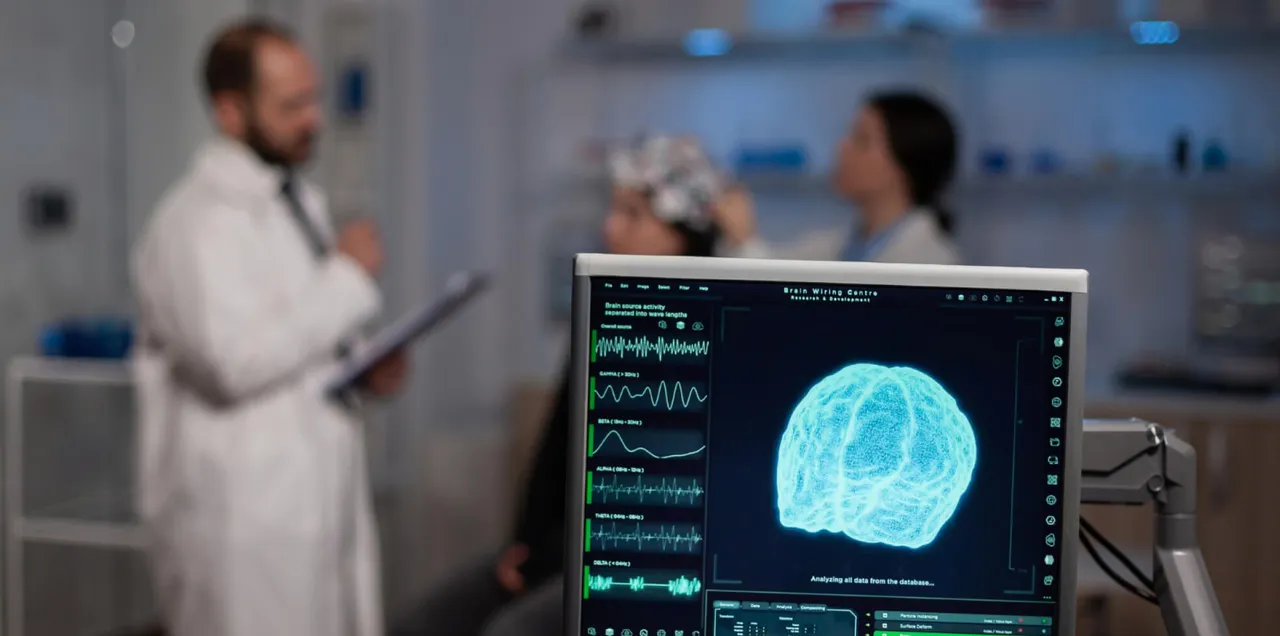 qEEG brain-mapping equipment in use at the Inspiring Choices clinic
